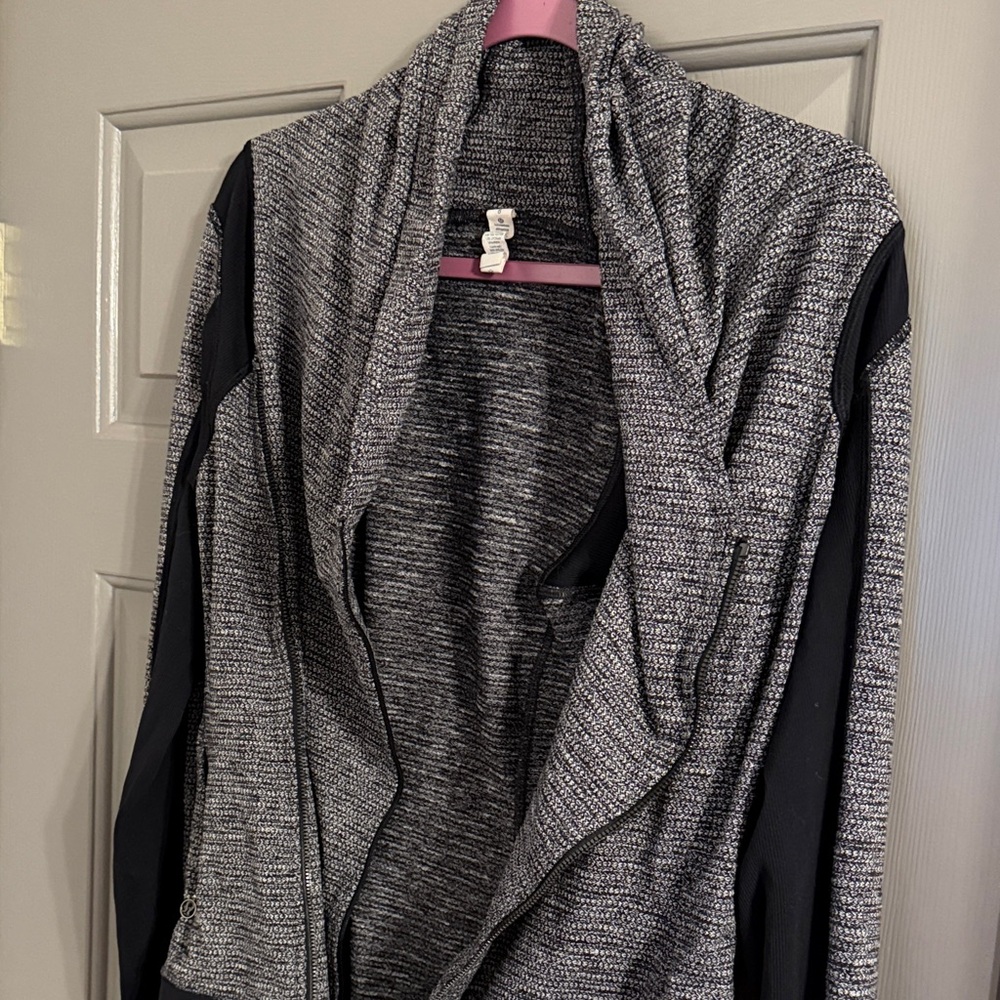 lululemon athletica Heathered Gray and Black double zip Jacket - Picture 3 of 9